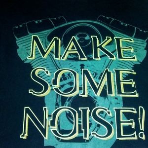 Sold on other site....Men's harley Davidson shirt